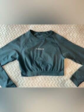 Alphalete Seamless Long Sleeve Crop Greenish Grey Size Small